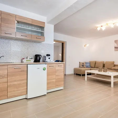 Affittacamere Ktima Zantidi 3*